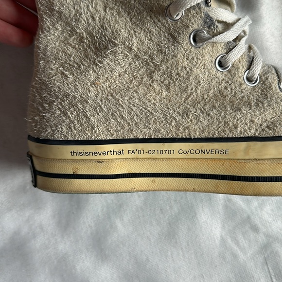 This Never That Converse - Picture 4 of 4